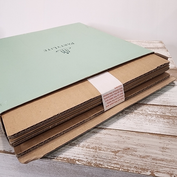 NOS Partylite Mirrored Beveled Coaster set of 2 vanity display candle decor - Picture 5 of 9